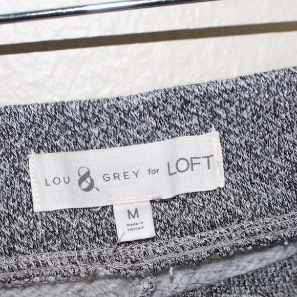 Lou & Grey for LOFT Grey Embroidered Emoji Theme Sweat Pants - Size  Medium - Picture 2 of 7